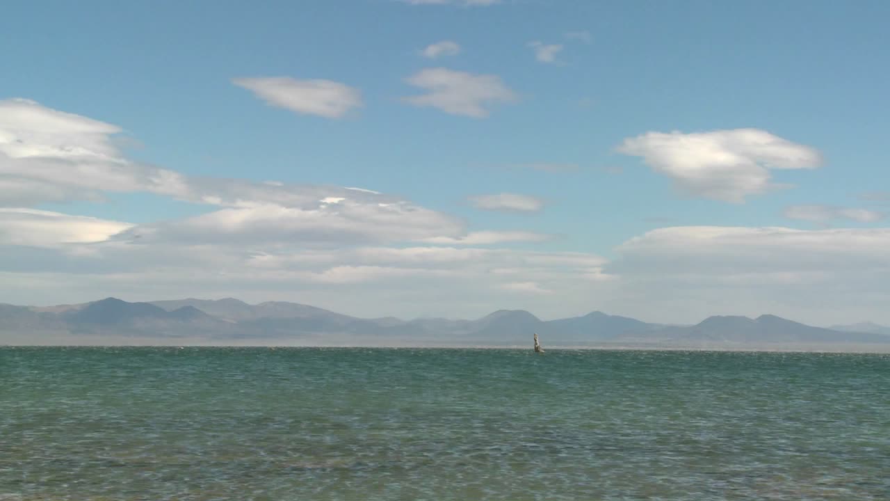 lapso de tiempo sobre el lago mono california 1