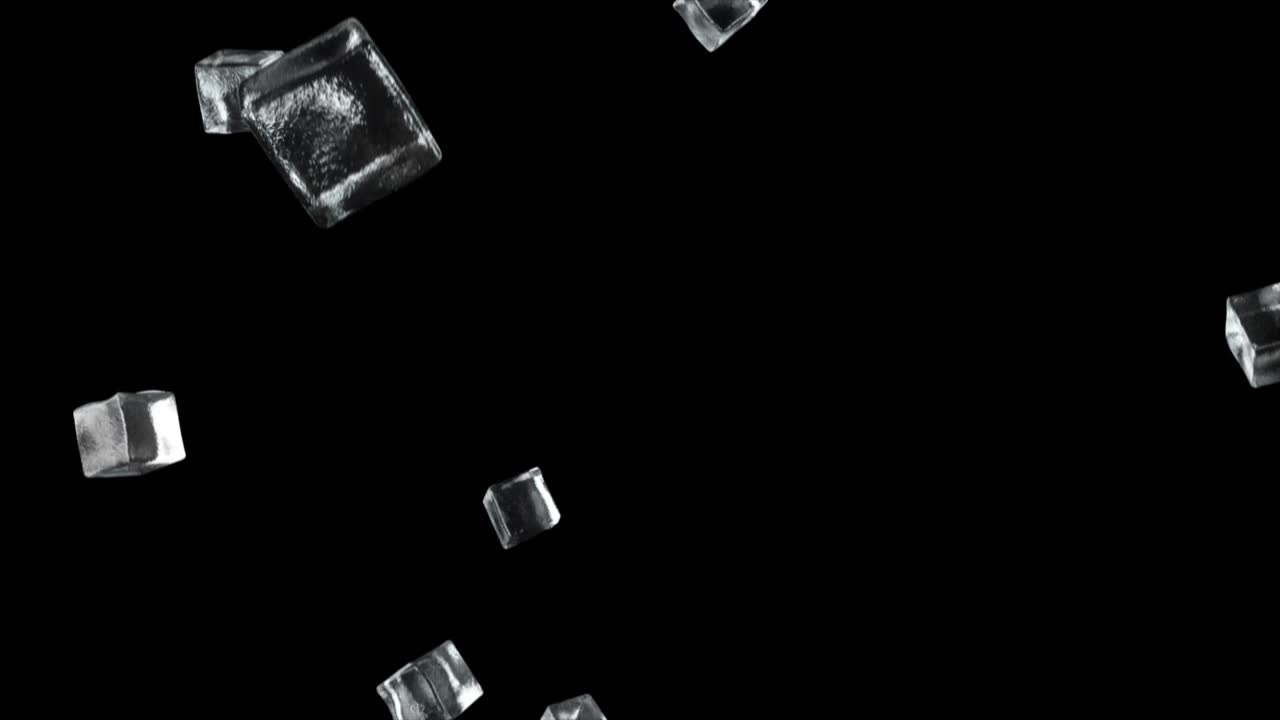 고립된 검은색 배경에 떨어지는 얼음 큐브