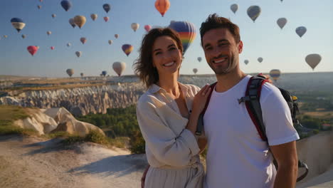 couple's romantic hot air balloon experience in cappadocia