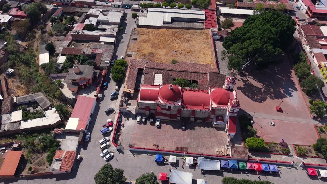 Scatto aereo di Teotitlán del Valle, una comunità zapoteca a Oaxaca