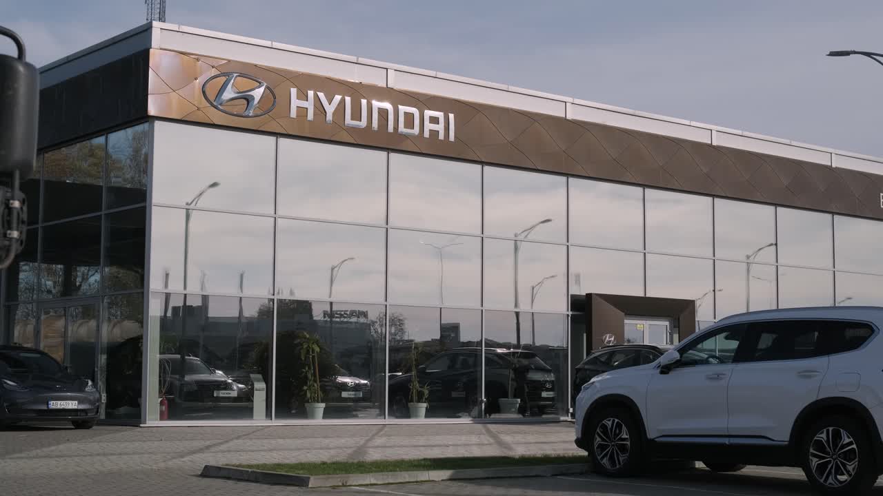 Hyundai Car Dealership Exterior