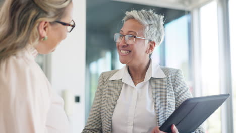 Handshake,-hello-and-business-women-greeting