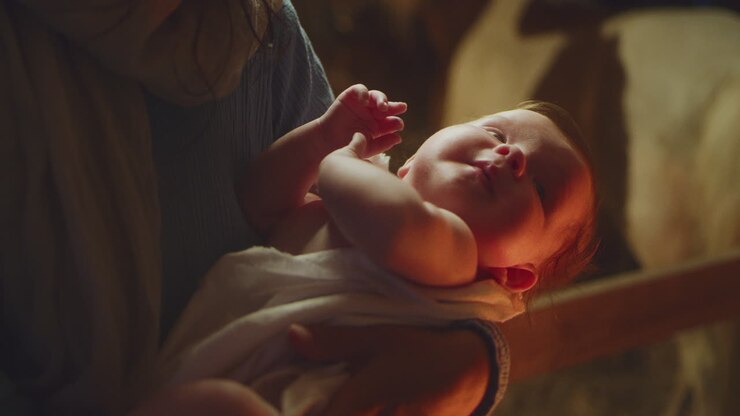 Baby Jesus in the arms of Mary