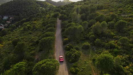 Drohnenaufnahme-über-Einem-Luxus-Ferrari-In-Frankreich