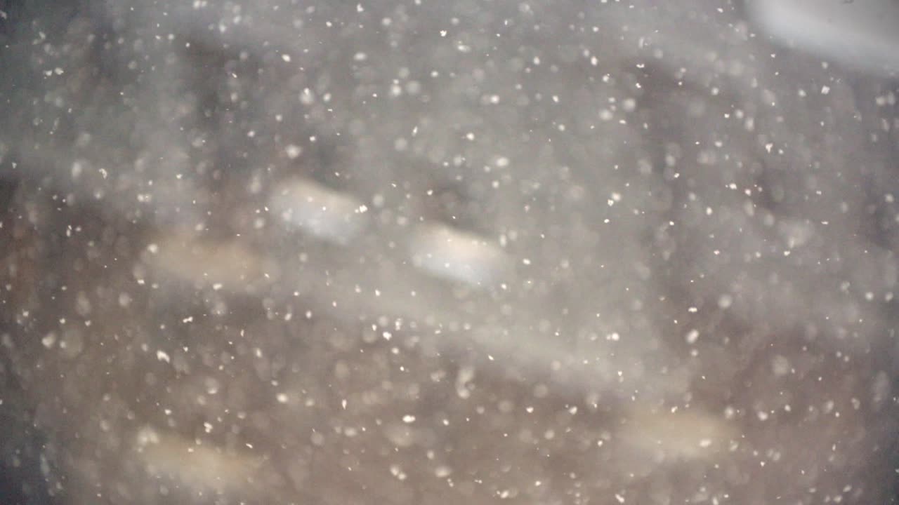 hermosa nevada en cámara lenta