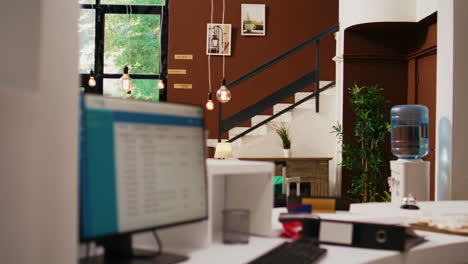 Empty-reception-front-desk-and-lobby