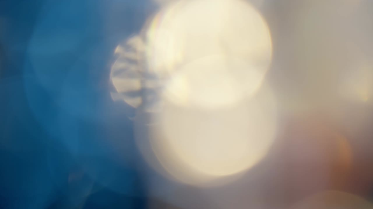 검정색 배경에 여러 가지 색상의 빛 누출 푸티지, 렌즈 플레어 누출 버스트 오버레이 전환