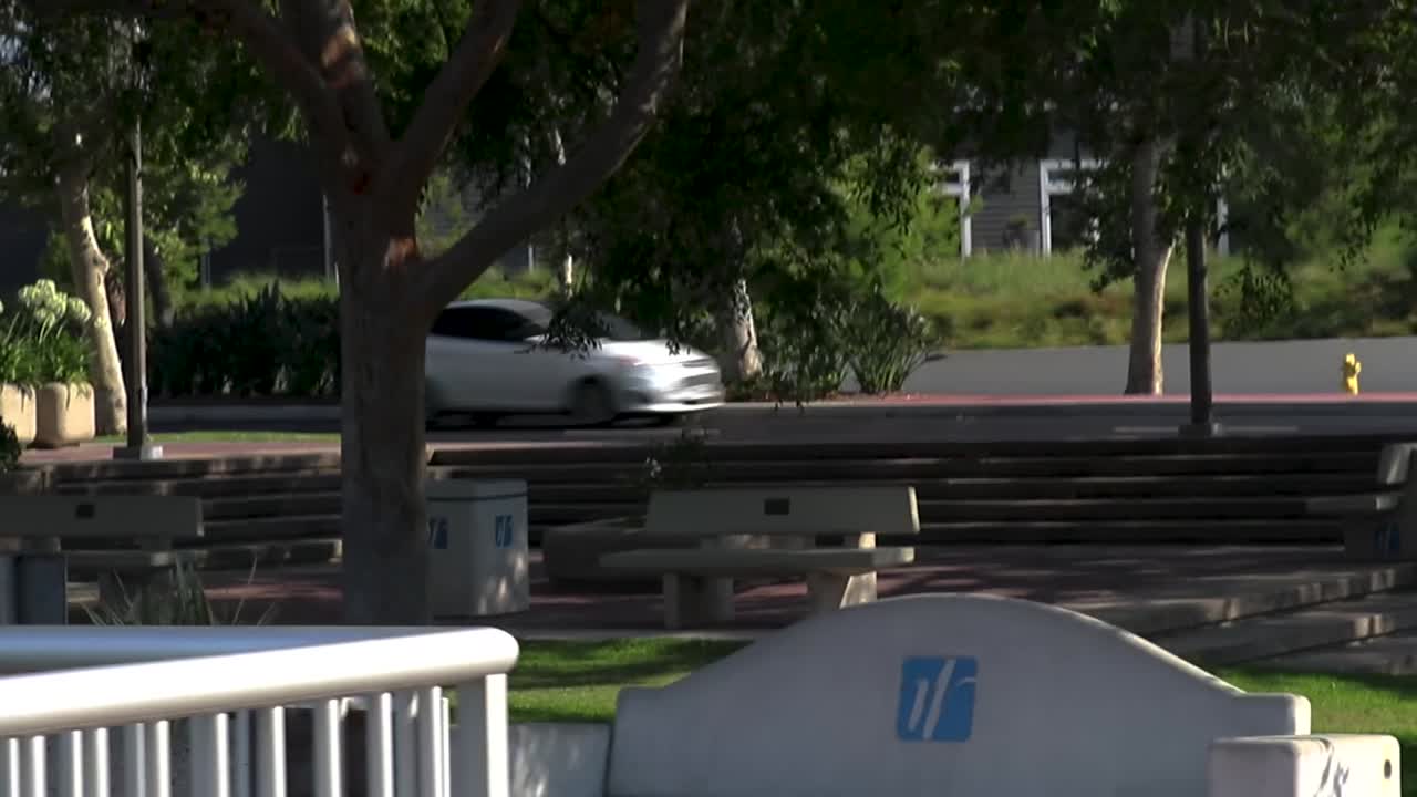 더운 여름날 얼바인 캘리포니아 어바인 호수 공원