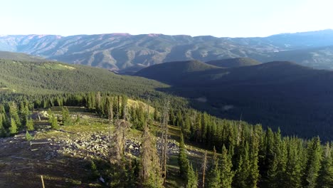 Montañas-Rocosas-De-Colorado-Cerca-De-La-Estación-De-Esquí-De-Aspen