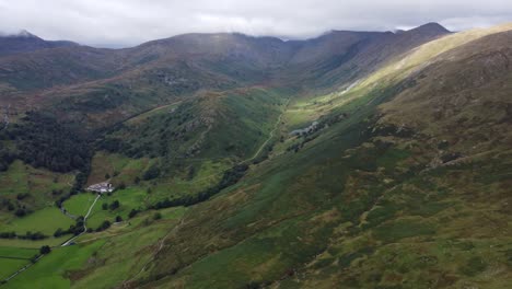 Kirkstone-Pass-Distrito-De-Los-Lagos-Cumbria-Reino-Unido-Imágenes-Aéreas