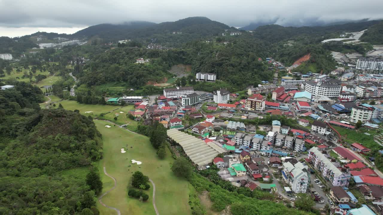 Vista panorâmica geral do Distrito de Brinchang na Área das Terras Altas de Cameron, Malásia