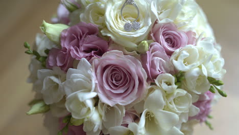 graceful rose wedding ceremony decor
