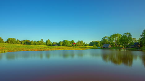 Timelapse-over-a-lake