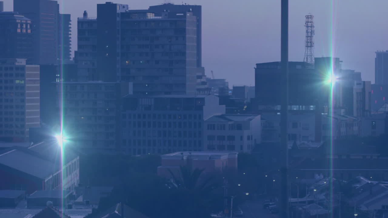 Edificios de gran altura renderizados en diseño plano con destellos de lente verticales bajo el crepúsculo