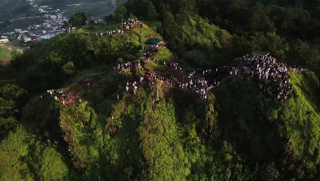 vista aérea, en la cima de la colina de sikunir