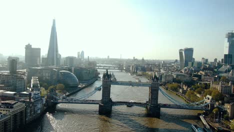 top view of the famous bridge in london