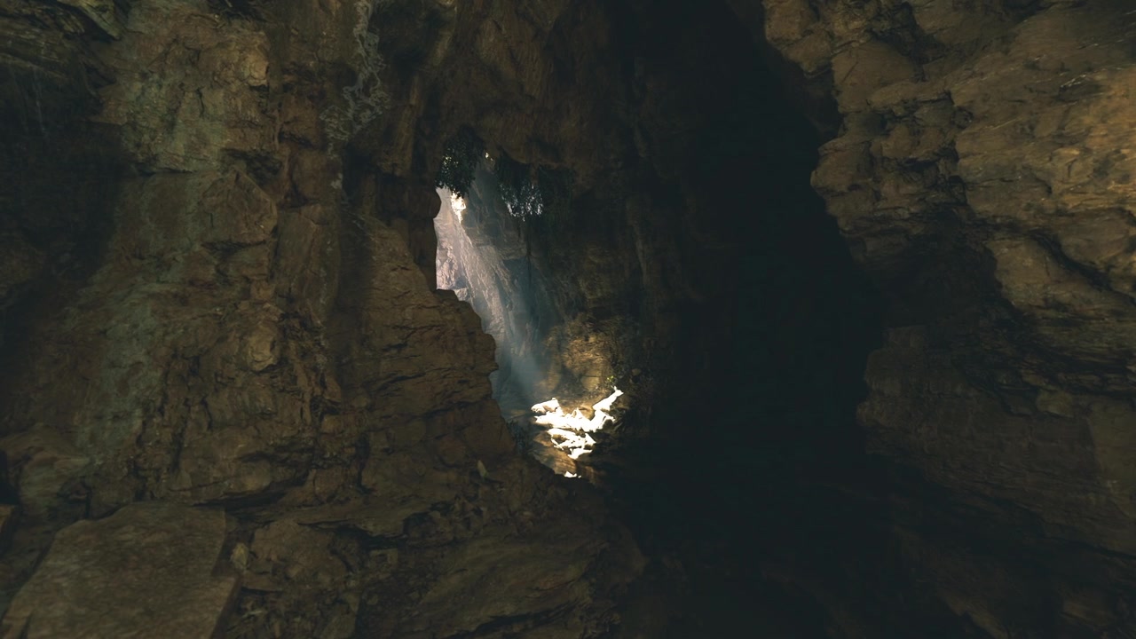 Solitary chamber illuminated by gentle beam through small crevice