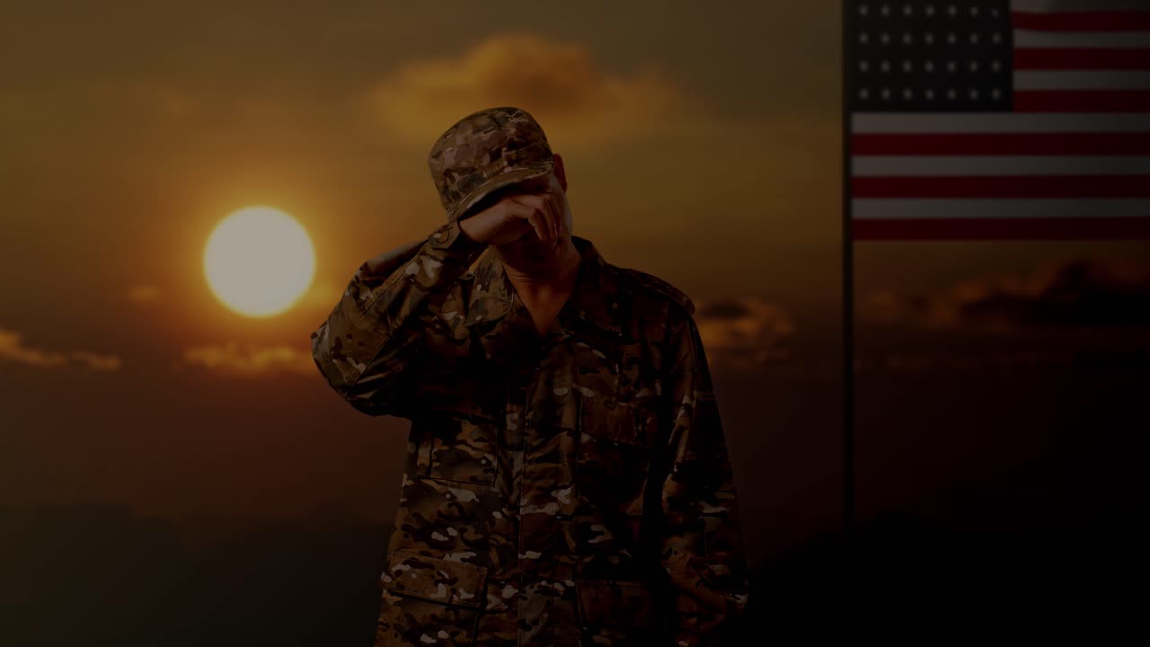 soldado deprimido al atardecer