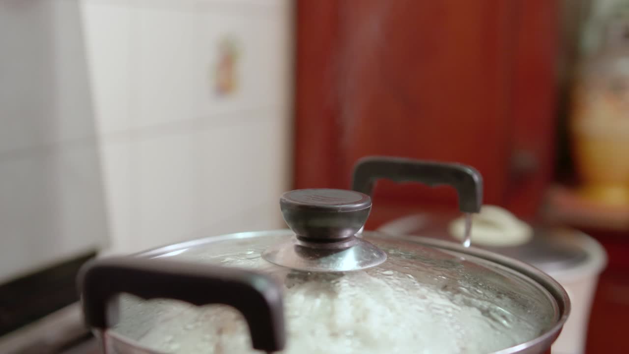 스리랑카의 전통 요리인 이디야팜 만들기-8