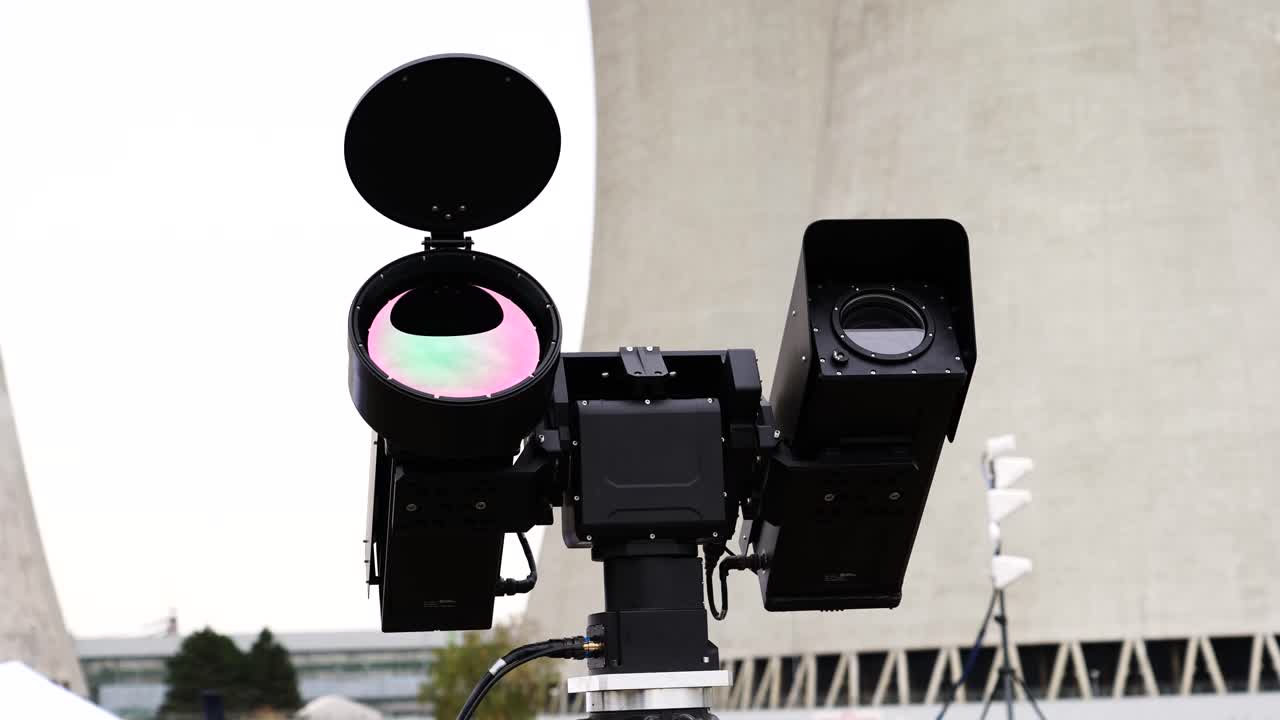 공중 방어, 전기 광학 시스템, 냉각된 열 영상 카메라