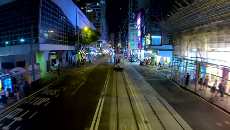 vista de las concurridas calles de la ciudad de hong kong desde los tranvías