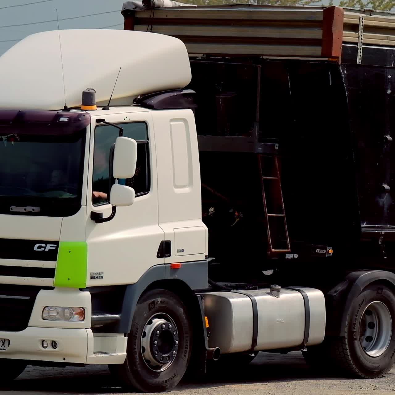 Transportation of crushed stone