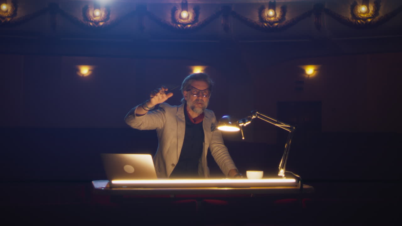 Director Giving Recommendations to Actors