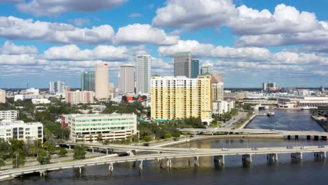 paisaje del horizonte de la ciudad de la bahía de tampa - vista de establecimiento de drones aéreos