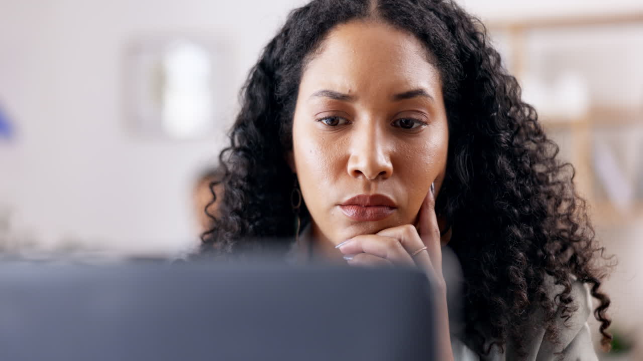 Journalist, laptop or serious woman reading