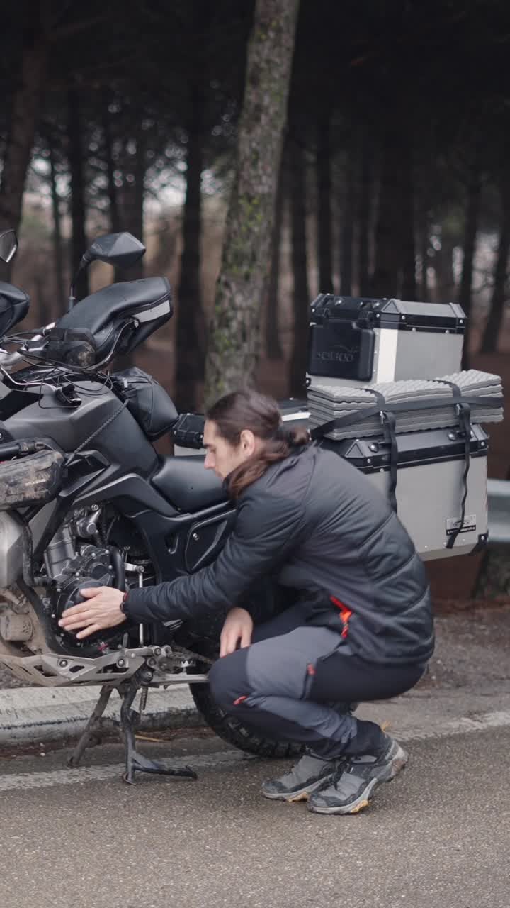 도로에 오토바이