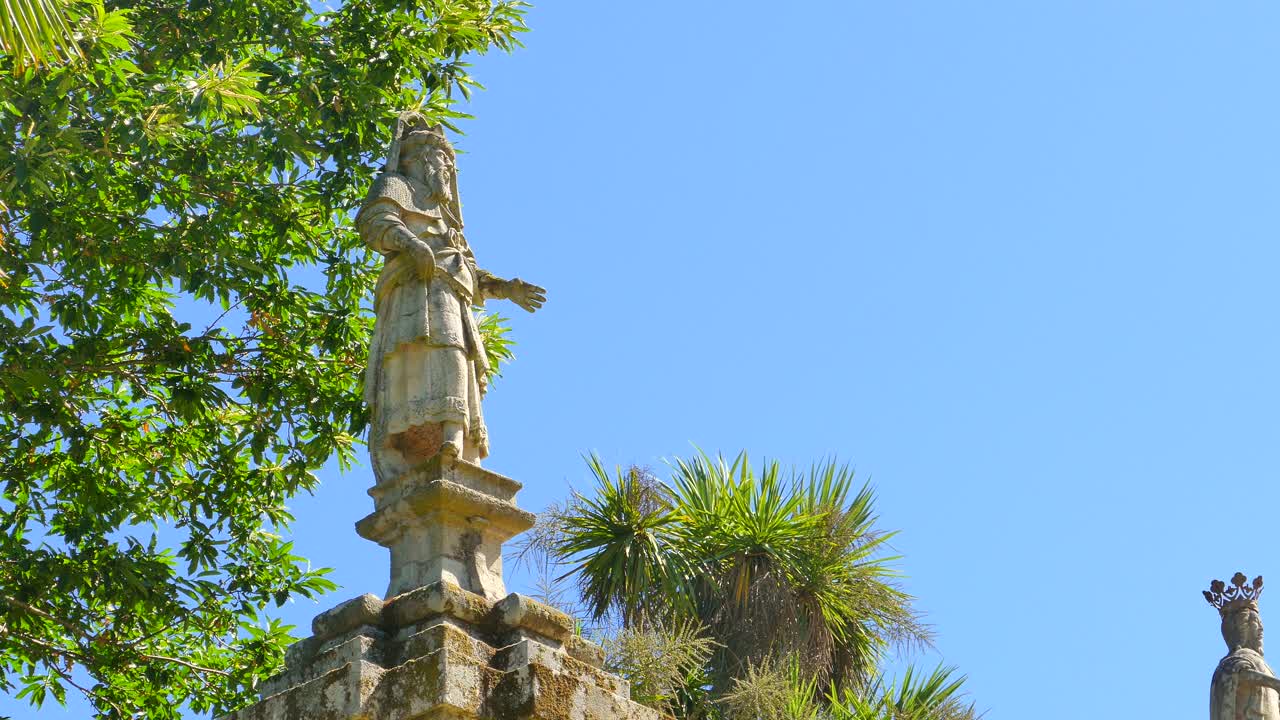 Statue in &amp;quot;Santuario de Nossa Senhora dos Rem&eacute;dios&amp;quot; in Lamego, Portugal