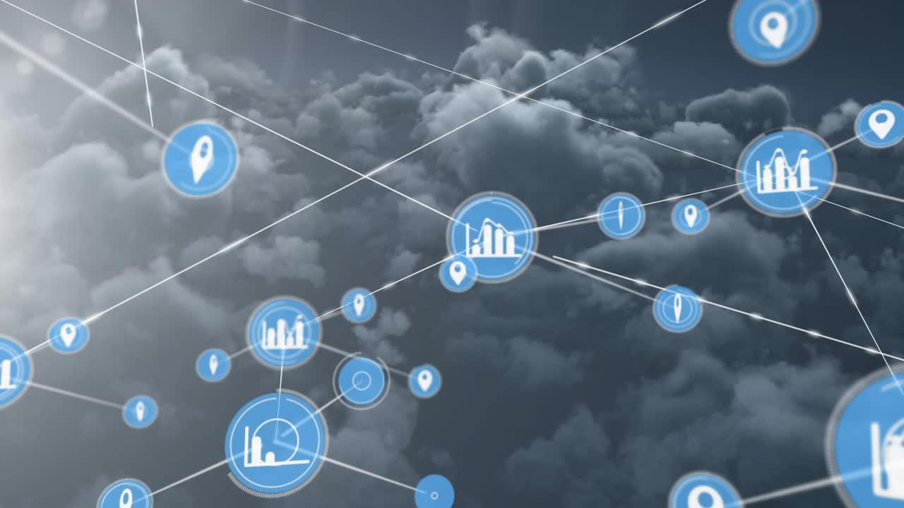 Animatie van netwerk van digitale iconen tegen donkere wolken in de lucht