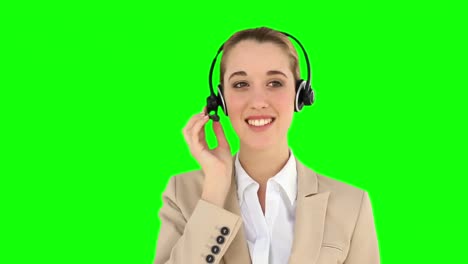 Lächelnder-Callcenter-Agent,-Der-über-Das-Headset-Spricht