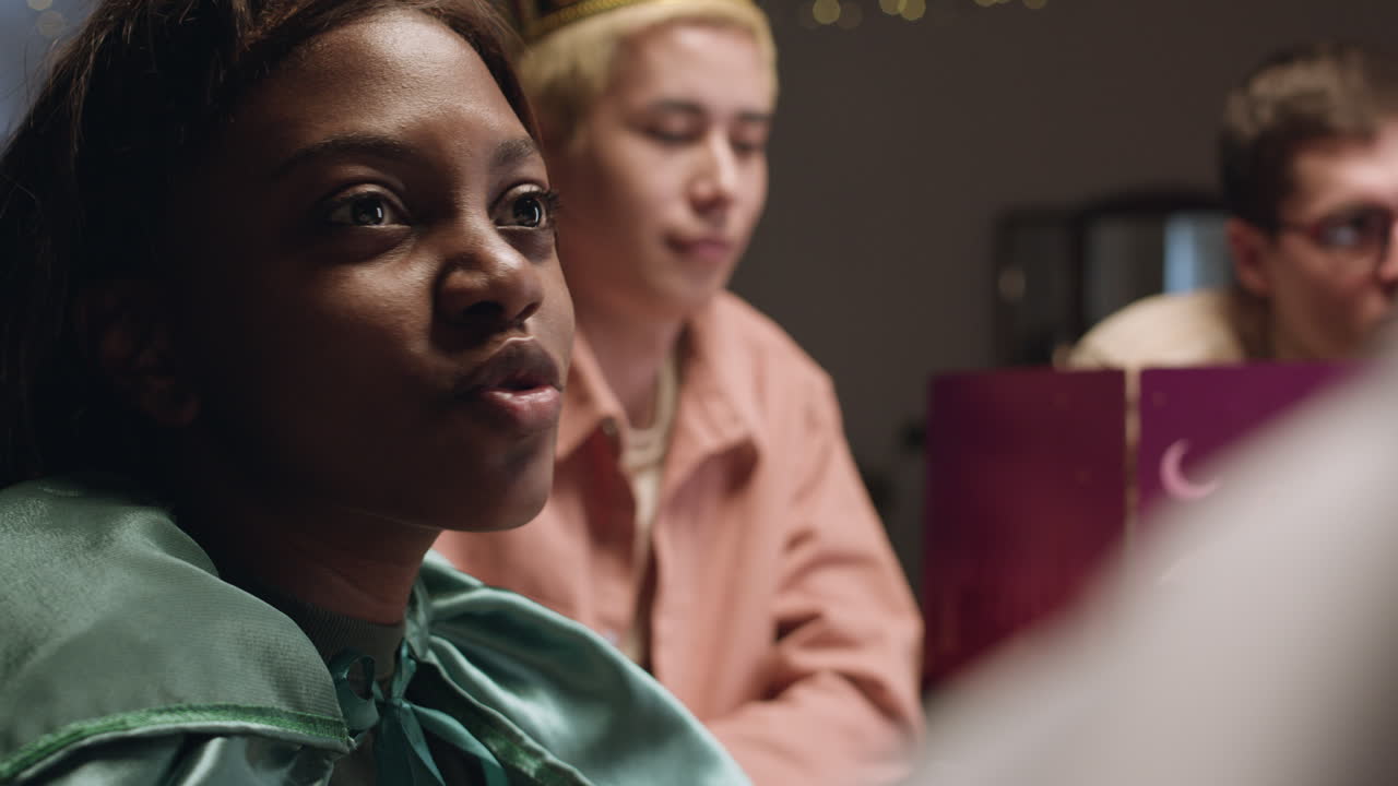 롤게임을 하는 사람들