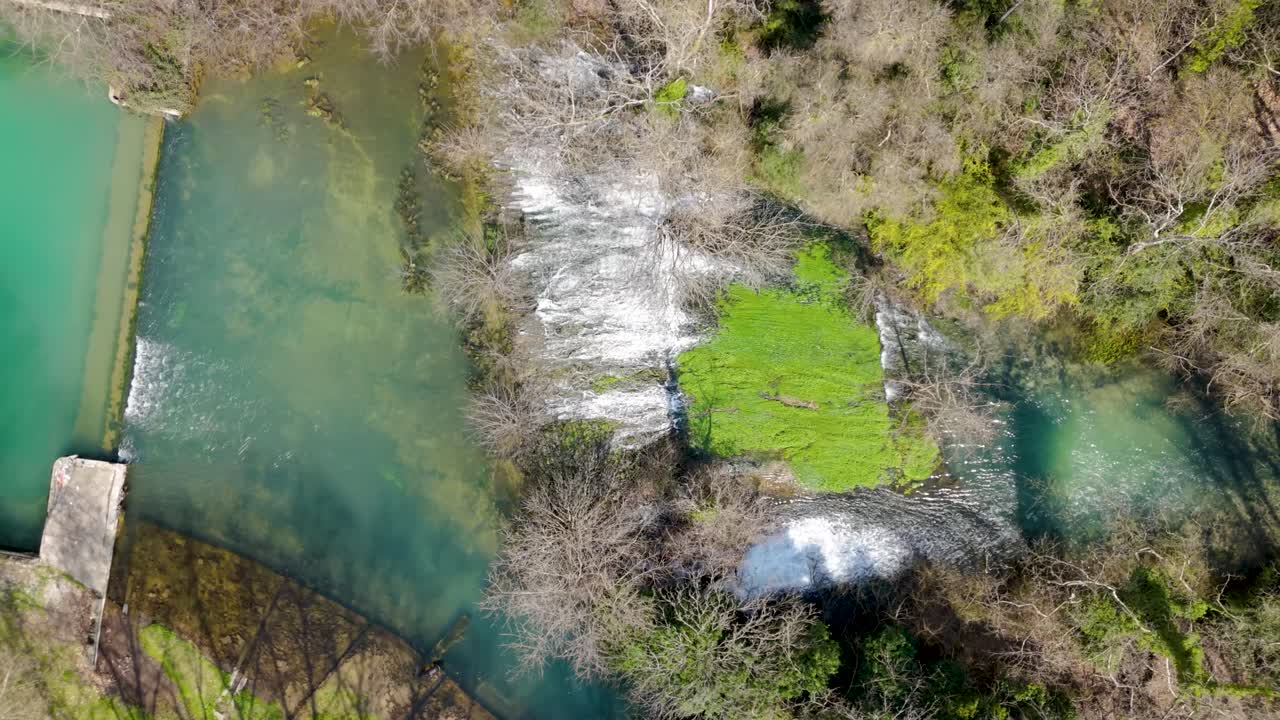 Overhead the Lez Spring that supplies fresh water to cities like Montpellier