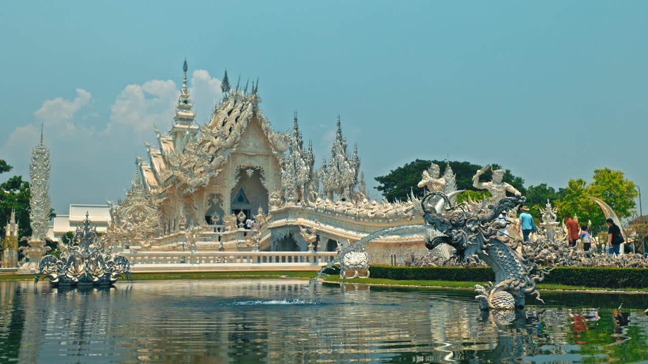 Wat Rong Khun (White Temple) in Chiang Rai, Thailand