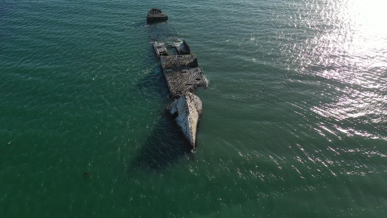 vista aérea de un naufragio - cerca de las playas