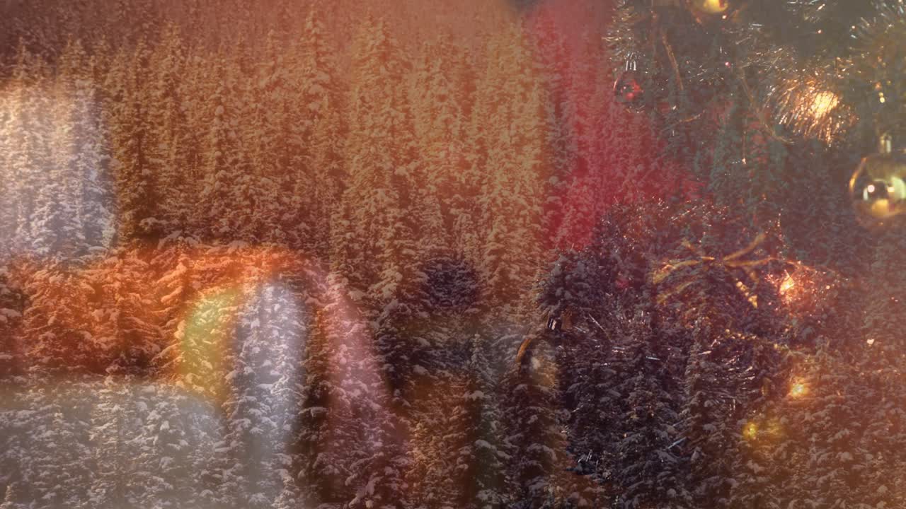 animación de las luces de hadas parpadeantes de navidad sobre un paisaje de invierno con abetos