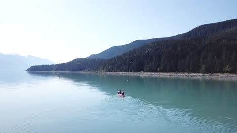 Kayaking-in-the-fjords-of-Alaska