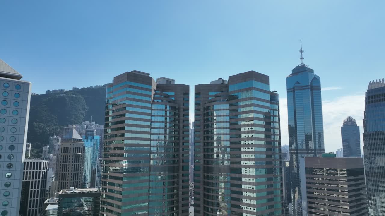 vista aérea del distrito comercial de hong kong en un día de verano