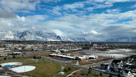 Viñedo,-Orem-Y-Provo,-Utah-En-Un-Soleado-Día-De-Invierno---Hiperlapso-Aéreo