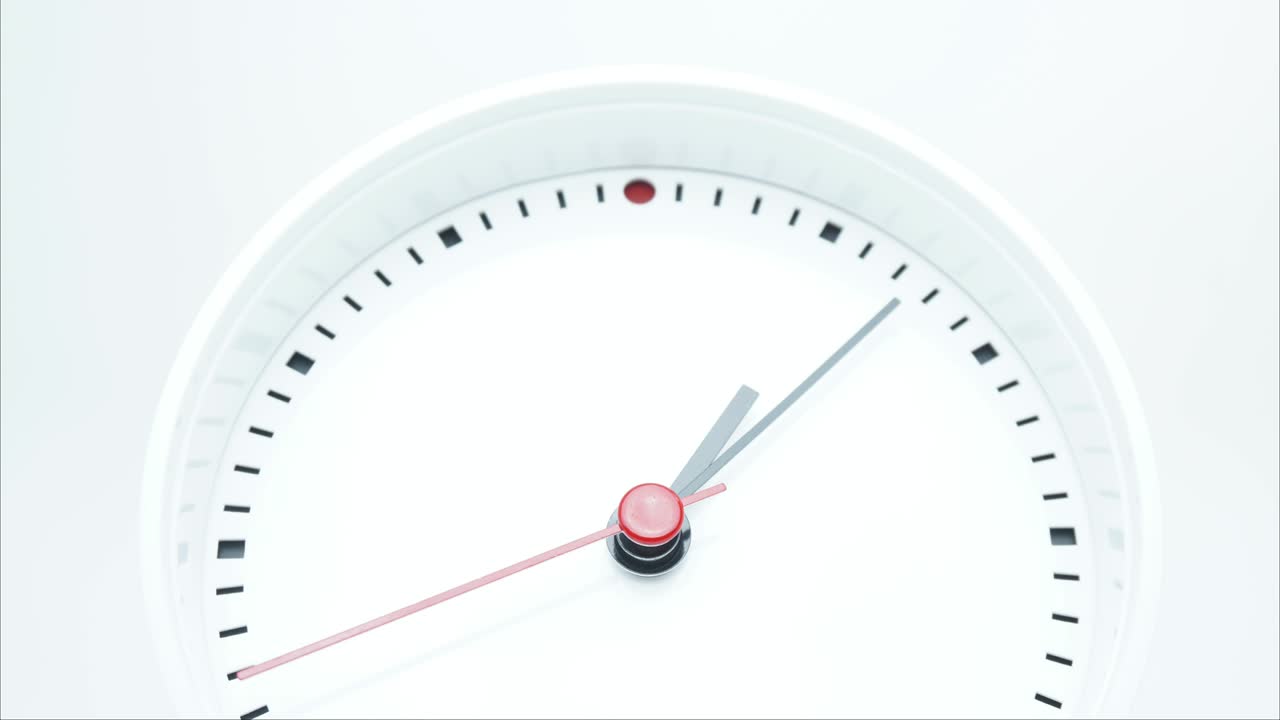 타임 라프스는 오후 1시 15분에 진행되는 시간을 보여줍니다.