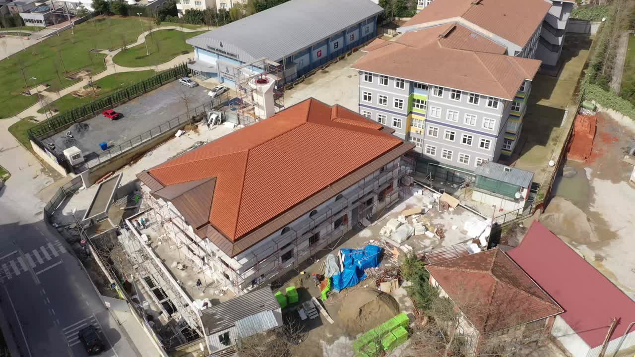 vista de un edificio desde arriba - video de stock