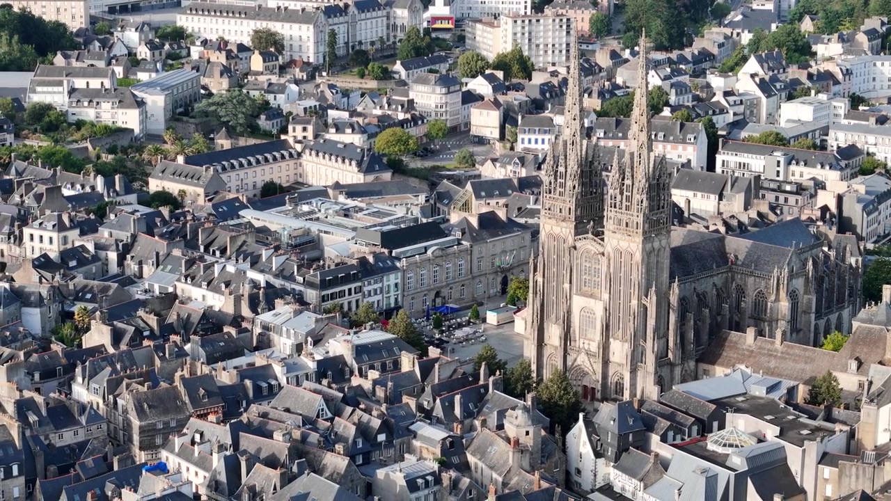 Saint Corentin Katedralen Quimper centrum drone luftfoto