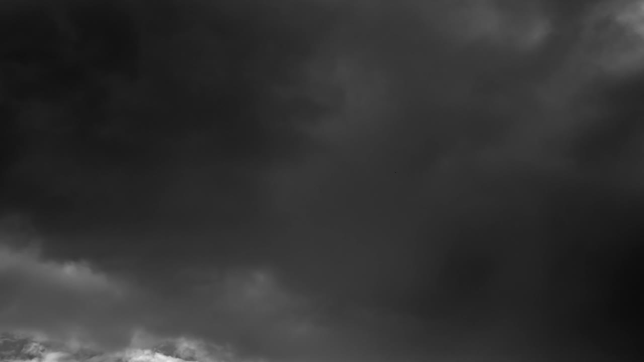 어두운 구름 루프 타임 스