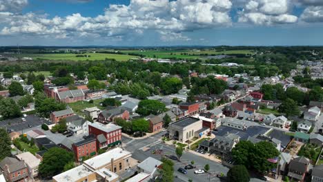 Schöner-Sommertag-In-Der-Amerikanischen-Stadt