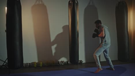 sessione di allenamento di boxe