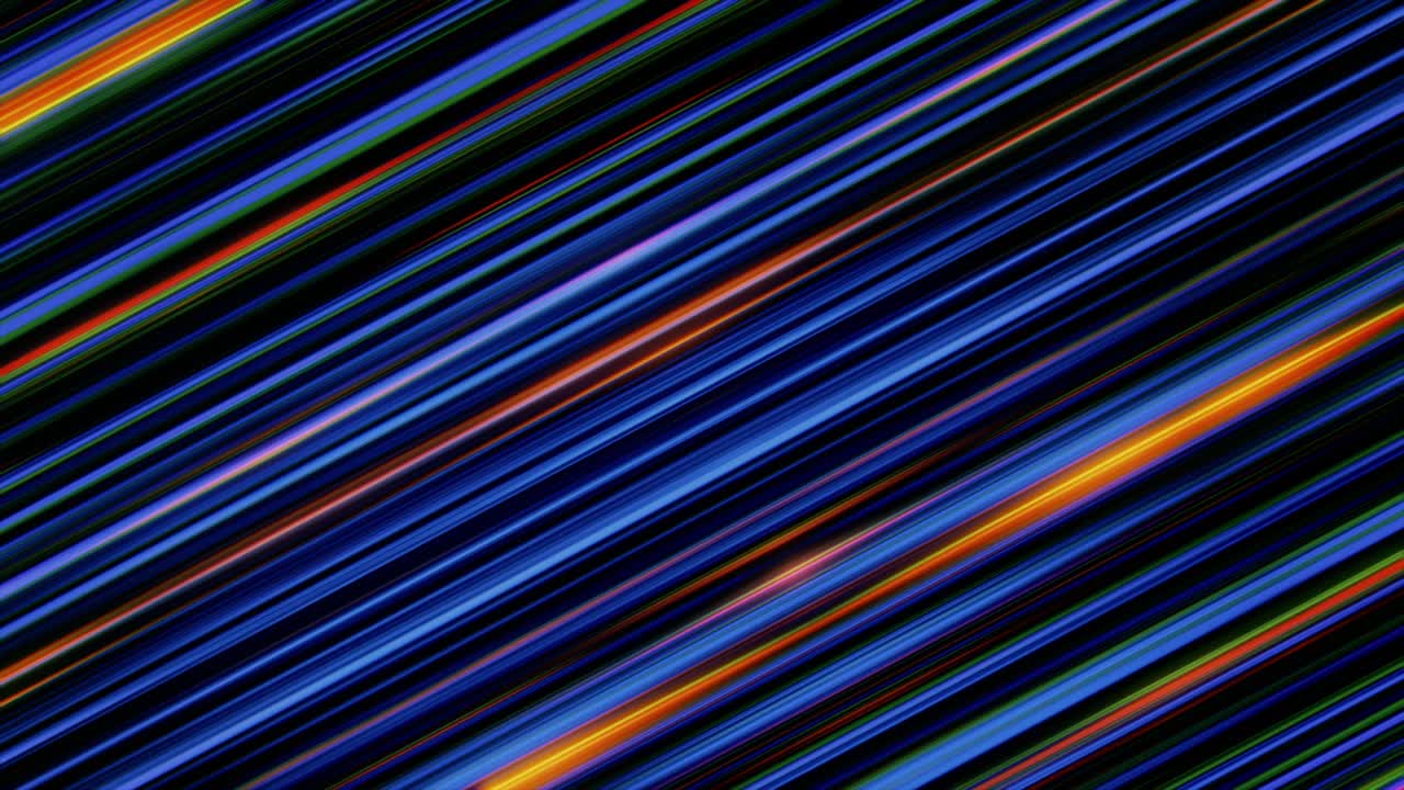 una hermosa línea recta de rayos coloridos brillando y girando sobre un fondo negro, bucle sin costuras. animación. los rayos de sol cambian de posición, girando y brillando