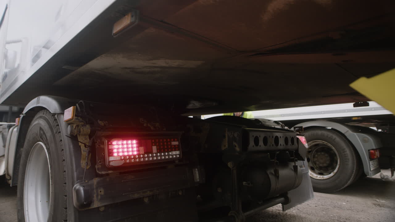 Truck rear lights and wheels