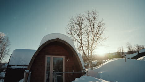 Slow-motion-dolly-view-of-Kirkenes-snow-hotel-in-Norway,-above-the-arctic-circle